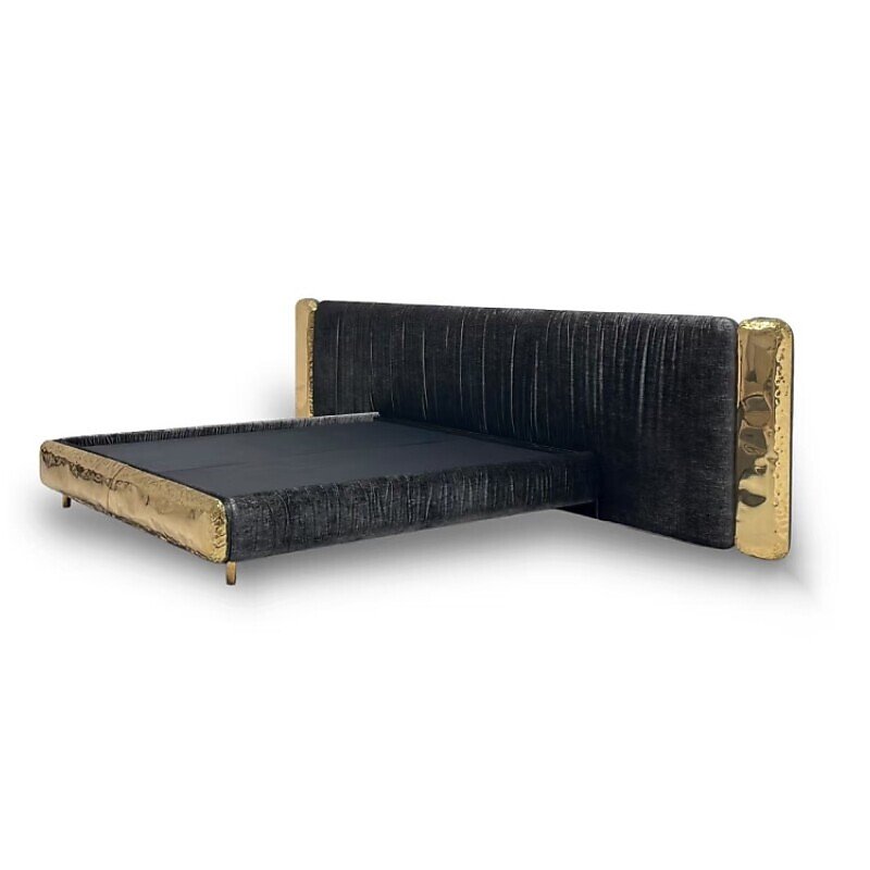 Wide Bed - Image 3