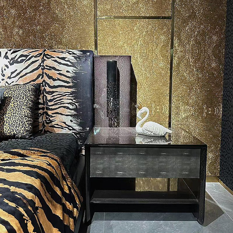 Wide Bed - Image 3