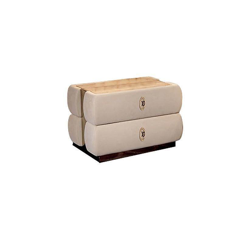 Wide Bed - Image 5